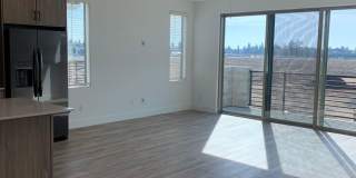 490 Mahogany Lane Gallery 5