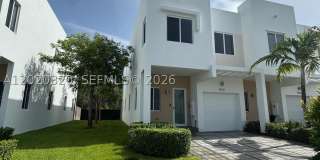 10265 NW 72nd Ter Gallery 1
