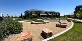 Beautiful 3 Bed 2.5 Bath Townhome with 2 Car Garage in Longmont Beautiful 3 Bed 2.5 Bath Townhome with 2 Car Garage in Longmont Gallery 30