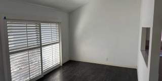 14839 Sherman Way Gallery 15