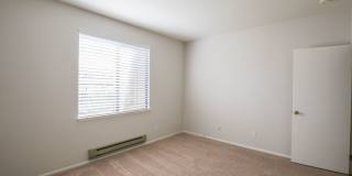 Richmond Marina Bay Condo In Gated Community Gallery 14
