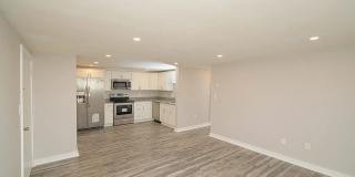 592 American Legion Hwy Apt 2 Gallery 5
