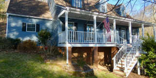 Spacious Home in South Asheville Gallery 1