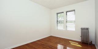 8241 S Ellis Gallery 17