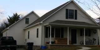 3 Bedroom 2 Bath Duplex Gallery 2