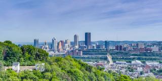 Available August - Check out this beautiful 2 bedroom w/ city views! Gallery 31