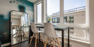 Centerline Gallery 28
