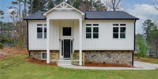 2295 Brandon Court NE Gallery 1