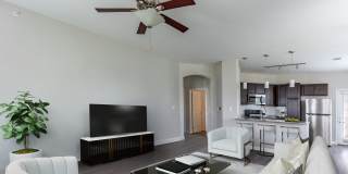 Alinium at Zionsville Gallery 35