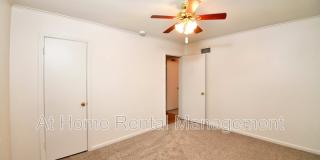 3707 East 29th Street Gallery 18