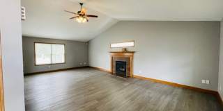 Beautiful 3-Bedroom Rental in Lewis Center with Olentangy Schools Gallery 4