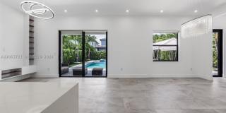 8900 NW 161st Ter Gallery 17