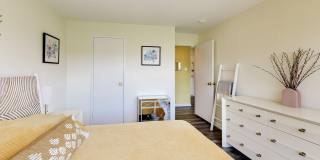 2501 CALVERT Street NW Gallery 11
