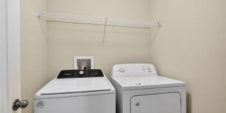 1519 PRIORY CIRCLE Gallery 18