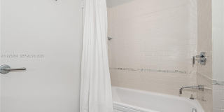 6101 Aqua Ave Gallery 14