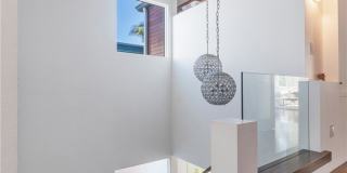 2404 Laurel Avenue Gallery 16