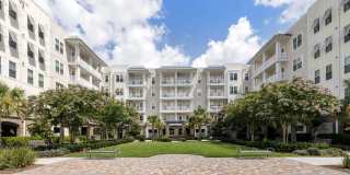 Bridgeside Gallery 1