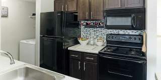 Advenir at the Oaks Gallery 2