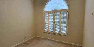 225 Lockmeade Way Gallery 24