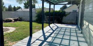 Charming 2bdrm, 1.bath house with garage, workshop space and large yard Charming 2bdrm, 1.bath house with garage, workshop space and large yard Gallery 21