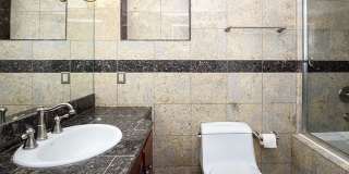 Gorgeous 3 Bedroom | 2 Bath Gallery 12