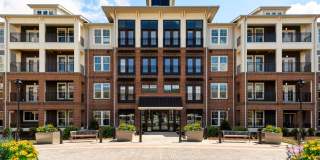 J Creekside at Exton Gallery 1