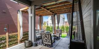 Gorgeous 4 bedroom 4 bathroom Reunion home Gorgeous 4 bedroom 4 bathroom Reunion home Gallery 21