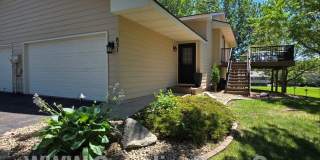 Chanhassen updated Townhome, Park view, 2 Car Garage, Large deck + Walkout Patio, available Aug Gallery 1