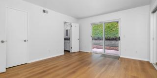 2345 Worden Street Gallery 4