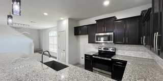 6150 PECAN TREE Gallery 10