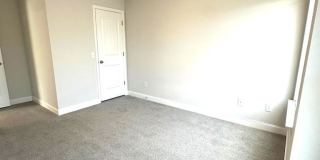 156 Hamlet Court Gallery 22