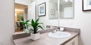 Ellinwood Gallery 10