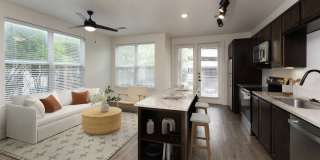 Union at Carrollton Square Apartments Union at Carrollton Square Apartments Gallery 11