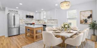 116 Mary Street Gallery 1