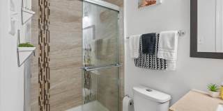 7680 WOLFORD Way Gallery 20