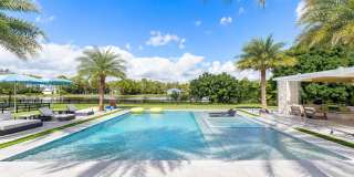 11173 Manatee Gallery 40