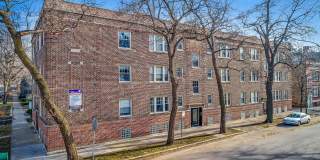 1849-51 W Cornelia / 3449-55 N Wolcott Gallery 3