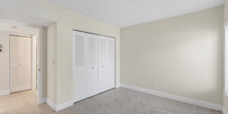 351 Club Circle Gallery 42