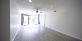 118 E Shady Grove Gallery 5