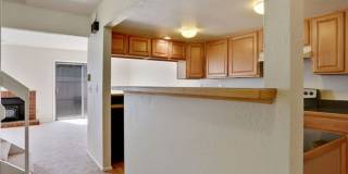 Four bedroom townhouse with easy access to all Boulder has to offer! Gallery 5