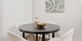 The Grove Gallery 28