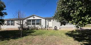 309 North Kilgore Avenue Gallery 1