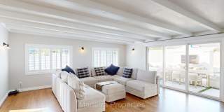 Beautiful Home with Pool! Gallery 24