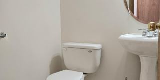 2210 Exeter Court Gallery 9