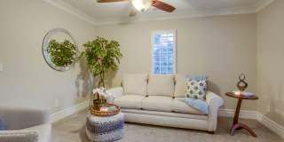 452 Taylor Drive Gallery 21