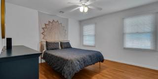 89 Mclean Avenue Gallery 25