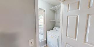 Charming 3 bedroom / 2 bathroom home with large fenced backyard near shopping & Fort Bragg! Gallery 12
