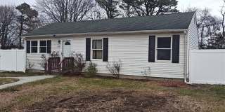 909 Provost Avenue Gallery 1