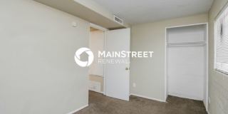2629 North 49th Drive Gallery 10