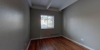 150 S Washington Gallery 7